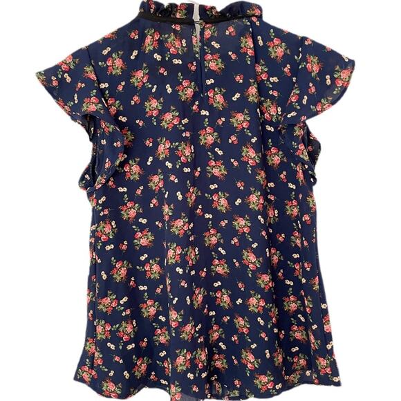 EM Flutter Sleeve Top Sz S - Picture 3 of 6